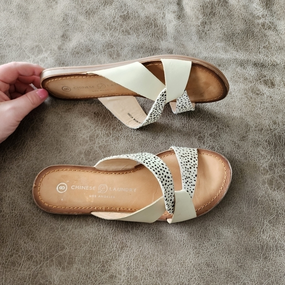 Chinese Laundry Ponder Slide Sandal